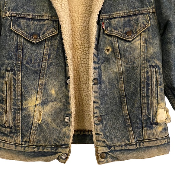 Vintage Levi’s 70s denim distressed Sherpa trucker jacket - Picture 9 of 14
